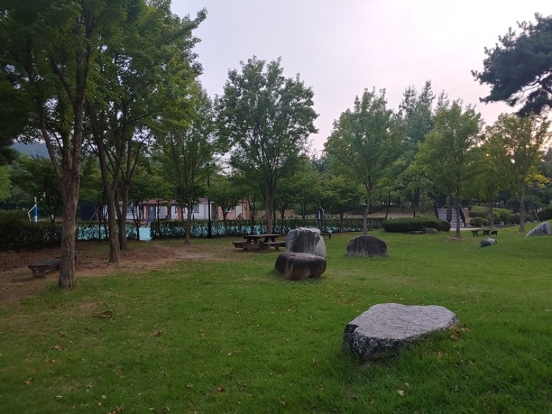 강변근린공원